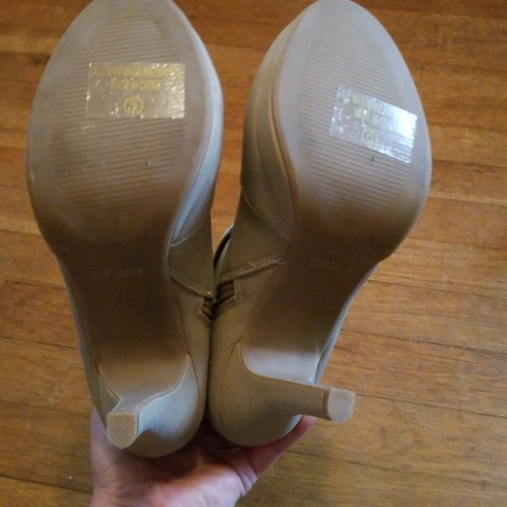 Booties - Picture 3 of 3